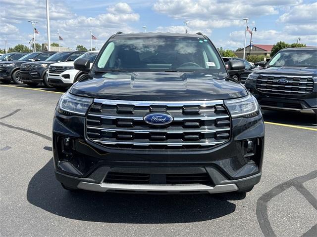 new 2025 Ford Explorer car