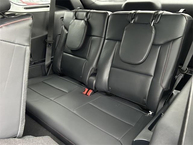 new 2025 Ford Explorer car