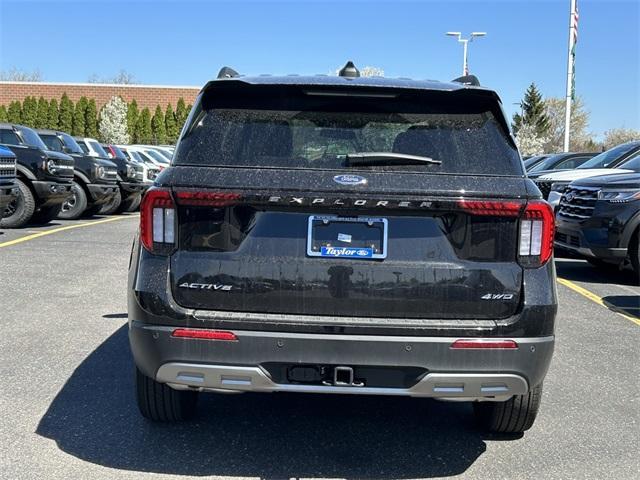 new 2025 Ford Explorer car