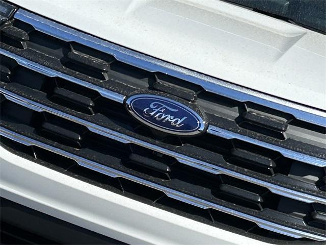 new 2025 Ford Explorer car