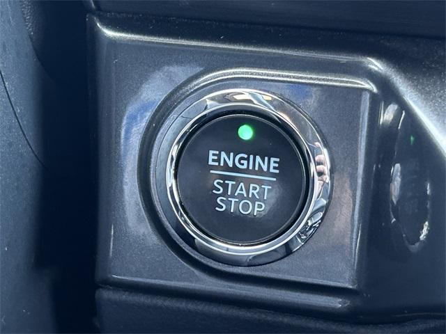 used 2022 Ford F-150 car, priced at $40,700