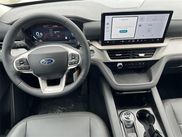 new 2025 Ford Explorer car