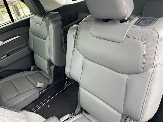 new 2025 Ford Explorer car