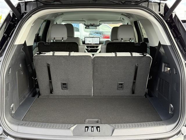 new 2026 Ford Explorer car