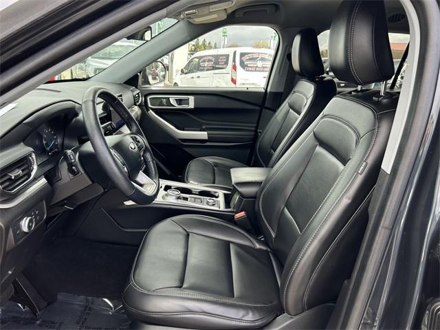 used 2022 Ford Explorer car, priced at $29,998