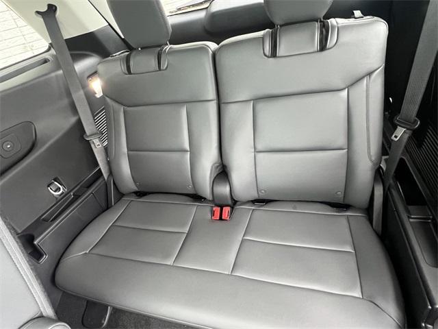 new 2025 Ford Explorer car