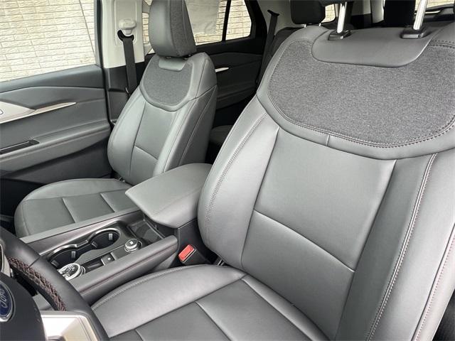 new 2025 Ford Explorer car
