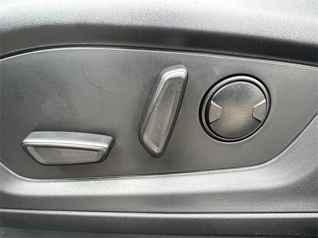 new 2025 Ford Explorer car