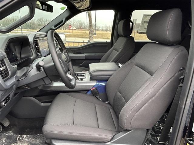 new 2025 Ford F-150 car