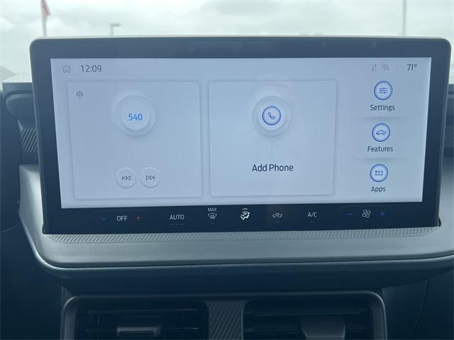 new 2025 Ford Maverick car