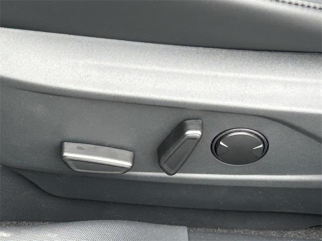new 2025 Ford Mustang Mach-E car