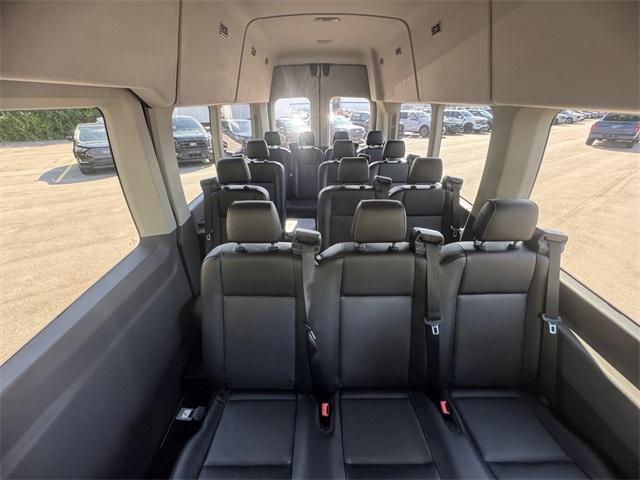 new 2025 Ford Transit-350 car