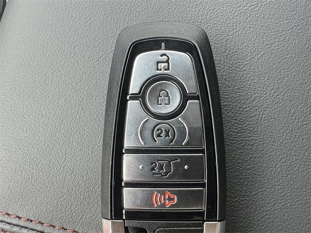 new 2025 Ford Explorer car