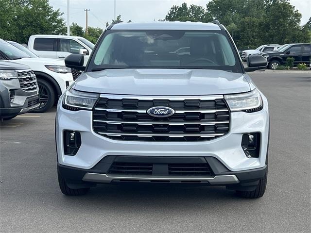 new 2025 Ford Explorer car