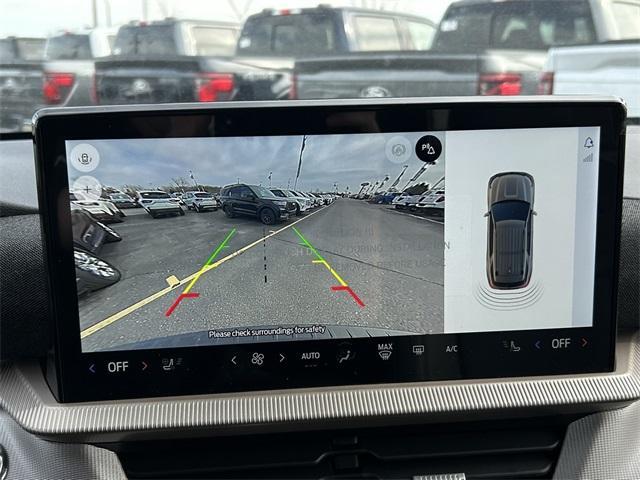 new 2025 Ford Explorer car