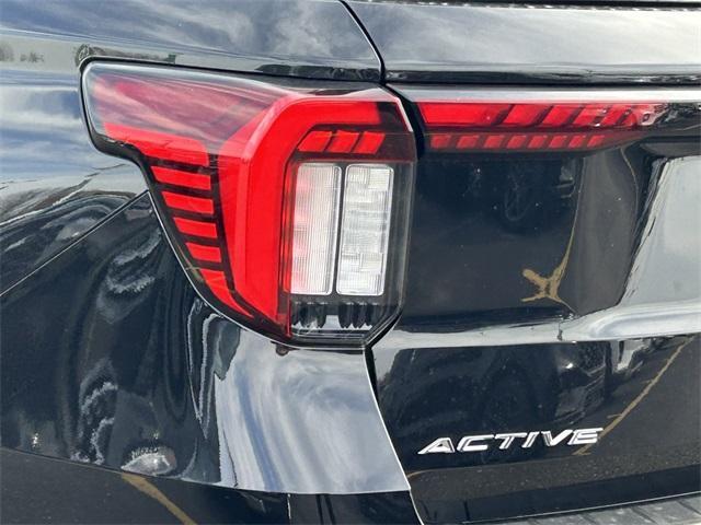 new 2025 Ford Explorer car