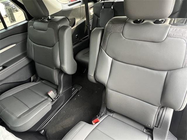 new 2025 Ford Explorer car