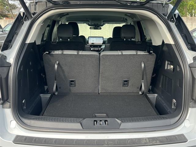new 2025 Ford Explorer car