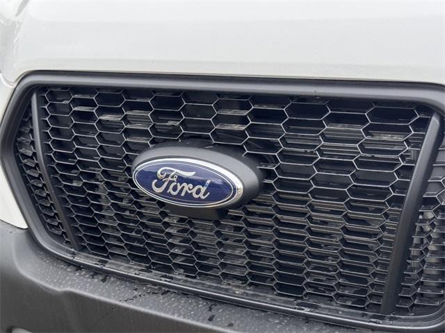 new 2025 Ford Transit-350 car
