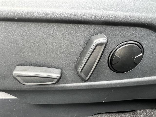 new 2025 Ford Mustang Mach-E car