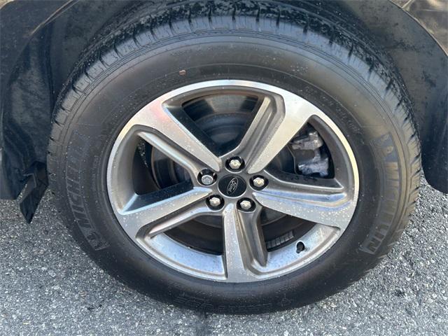 used 2023 Ford Edge car, priced at $28,000