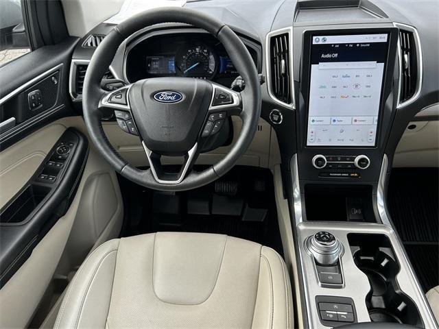 used 2022 Ford Edge car, priced at $32,997