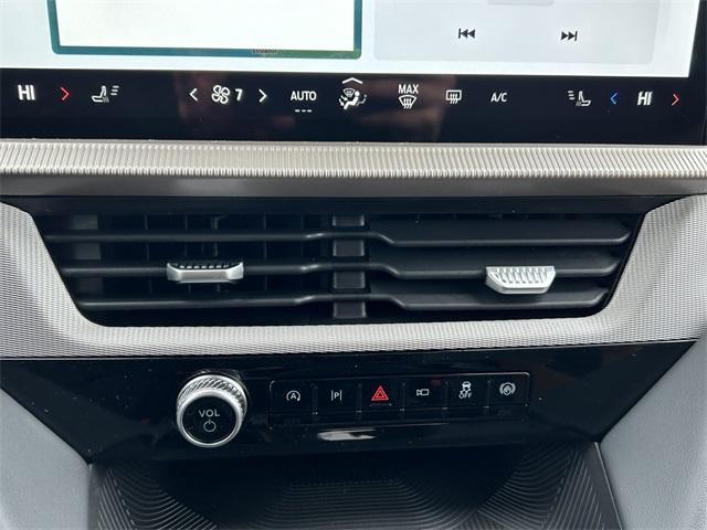 new 2025 Ford Explorer car