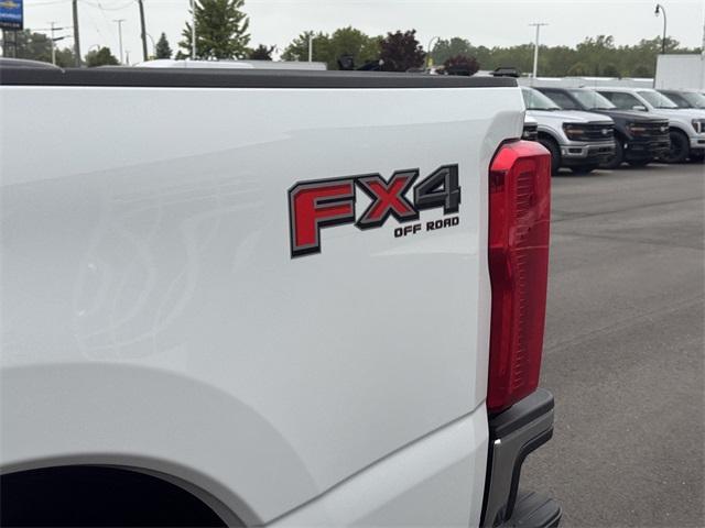 new 2025 Ford F-350 car