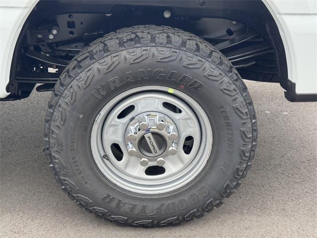 new 2025 Ford F-350 car