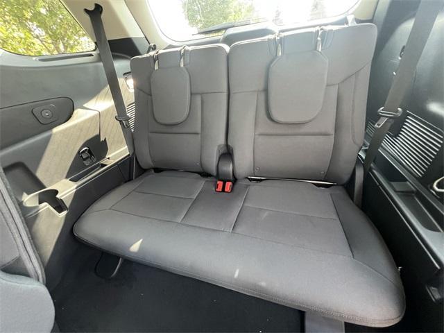 new 2025 Ford Explorer car
