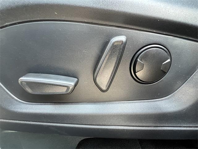 new 2025 Ford Explorer car