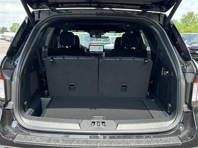 new 2025 Ford Explorer car