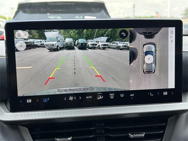 new 2025 Ford Explorer car
