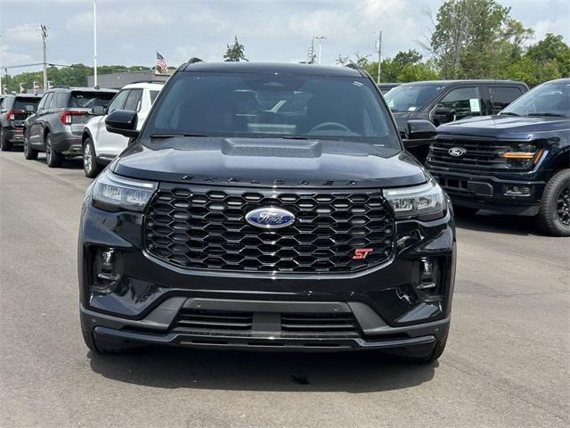 new 2025 Ford Explorer car