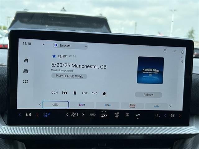 new 2025 Ford Explorer car