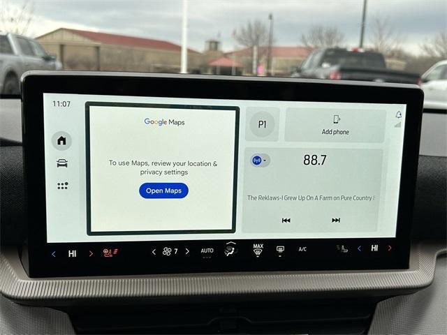 new 2025 Ford Explorer car