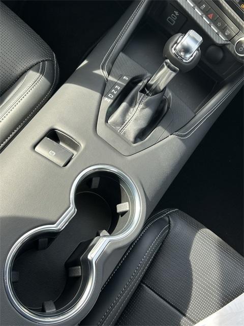 new 2025 Ford Mustang car