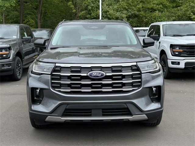 new 2025 Ford Explorer car