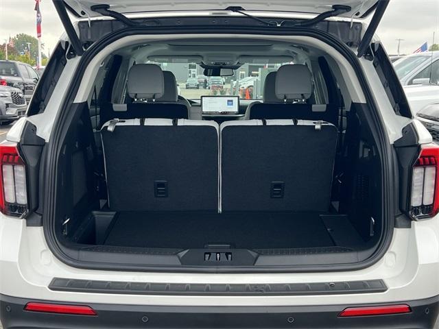 new 2025 Ford Explorer car