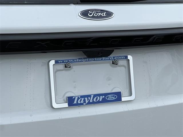 new 2025 Ford Explorer car