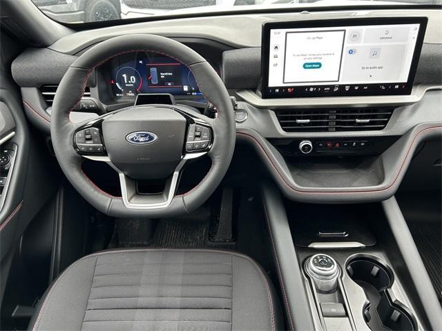 new 2025 Ford Explorer car