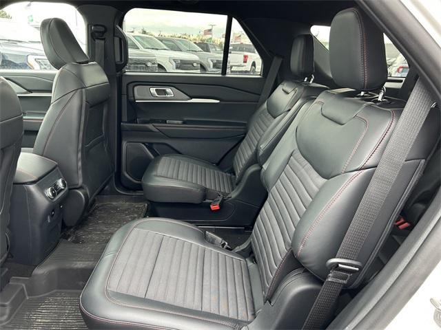 new 2025 Ford Explorer car