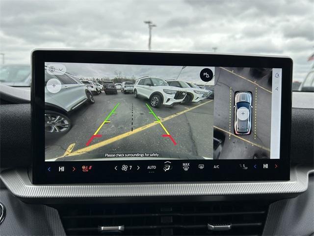 new 2025 Ford Explorer car
