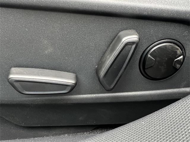new 2025 Ford Mustang Mach-E car