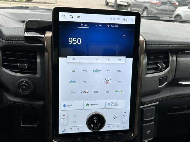 new 2025 Ford F-150 Lightning car