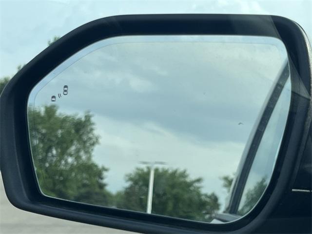 new 2025 Ford Explorer car