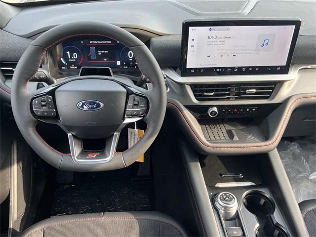 new 2025 Ford Explorer car