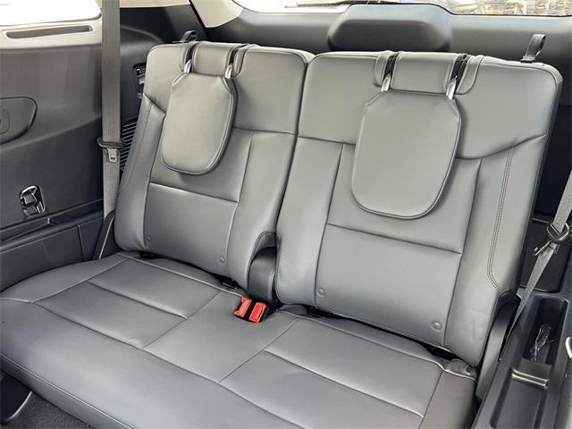 new 2025 Ford Explorer car
