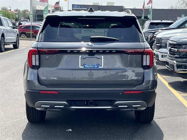 new 2025 Ford Explorer car