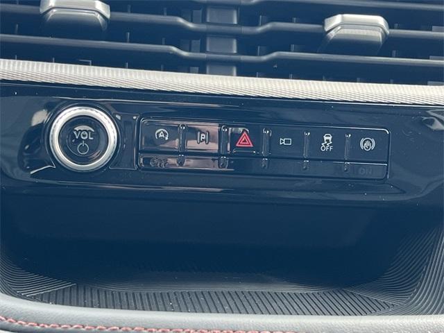 new 2025 Ford Explorer car